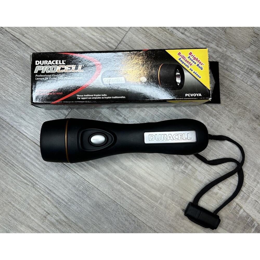 Duracell Procell Explorer Xenon Torch Flashlight Rubber Body NOS Heavy Duty